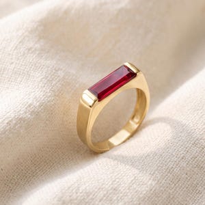 14k guld baguette ring rubin ädelsten minimalistiska statement smycken