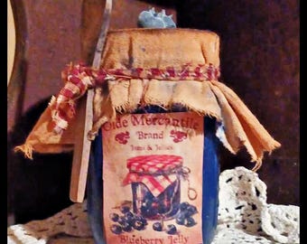 Handmade Pantry Primitive Rustic Farmhouse Grungy Distressed Pint Mason Jar BLUEBERRY JELLY Wooden Spoon Faux Blueberries AMERICANA