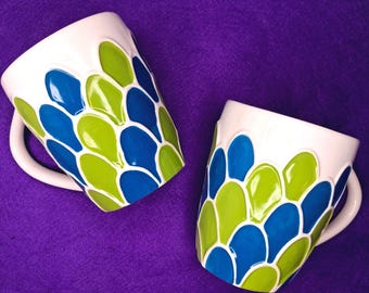 2009 Starbucks Coffee Mermaid Scale (Peacock Feather) Mugs 14 oz Vintage Ceramic Green & Blue