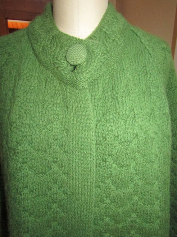 Vintage 1950's Thick Wool Cable Hand Knit Sweater… - image 8