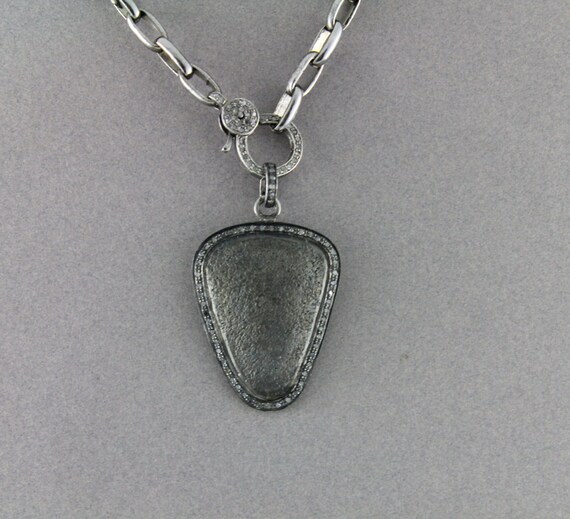 Pavé de diamant diamant diamant pendentif, pendentif Designer pavé, Pavé fantaisie breloque, fini mat de pavé, pavé de connecteur, argent oxydé. (DCH/[PDT/1011) fdcc50 Pavé de diamant diamant diamant pendentif, pendentif Designer pavé, Pavé fantaisie breloque, fini mat de pavé, pavé de connecteur, argent oxydé. (DCH/[PDT/1011) fdcc50