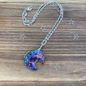 Collana luna arcobaleno in titanio