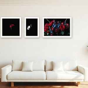 Conjunto de láminas para pared "Night Garden" / Arte floral asistido por IA, conjunto de 3 láminas digitales / Descarga digital de láminas para pared en tamaños A4, A3 y A2. imagen 2