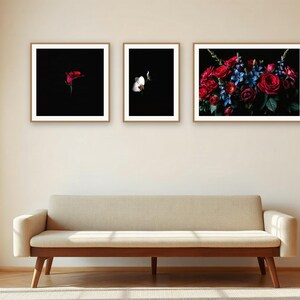Conjunto de láminas para pared "Night Garden" / Arte floral asistido por IA, conjunto de 3 láminas digitales / Descarga digital de láminas para pared en tamaños A4, A3 y A2. imagen 3