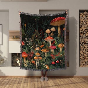 Mushrooms Woven Blanket, Fairycore Frog Blanket, Mushroom Tapestry Blanket, Retro Cottagecore Witchy Home Decor, Botanical Vintage Gift