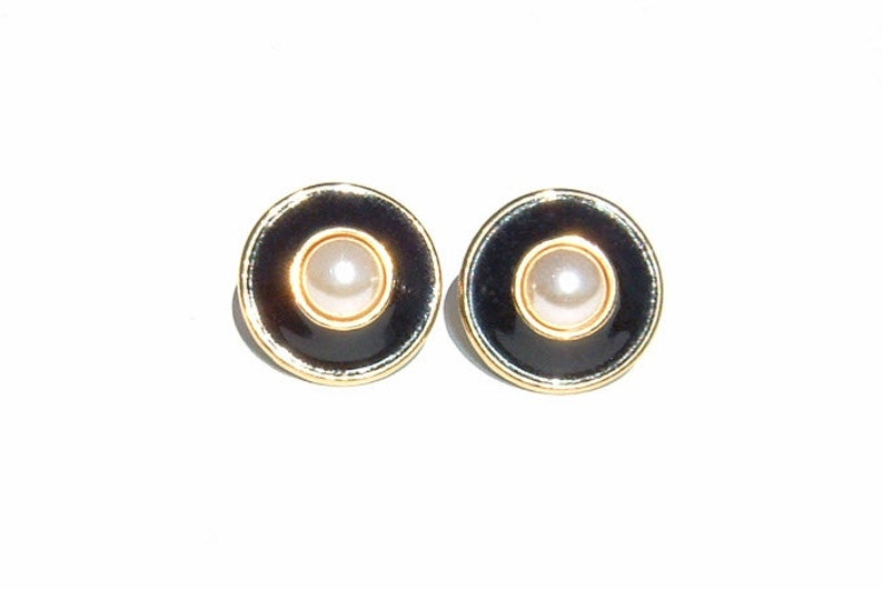 1970s Sophisticated Enamel and Faux Pearl Earrings image 5