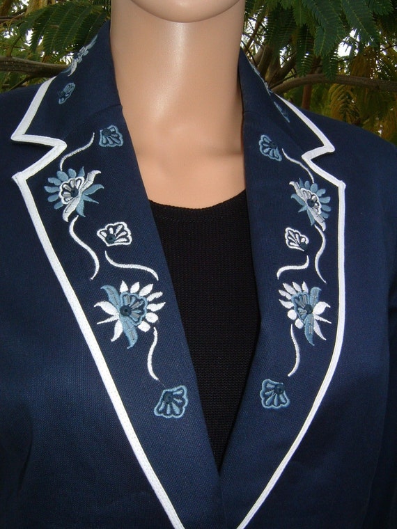 Designer Susan Graver Style Embroidered and Beade… - image 2
