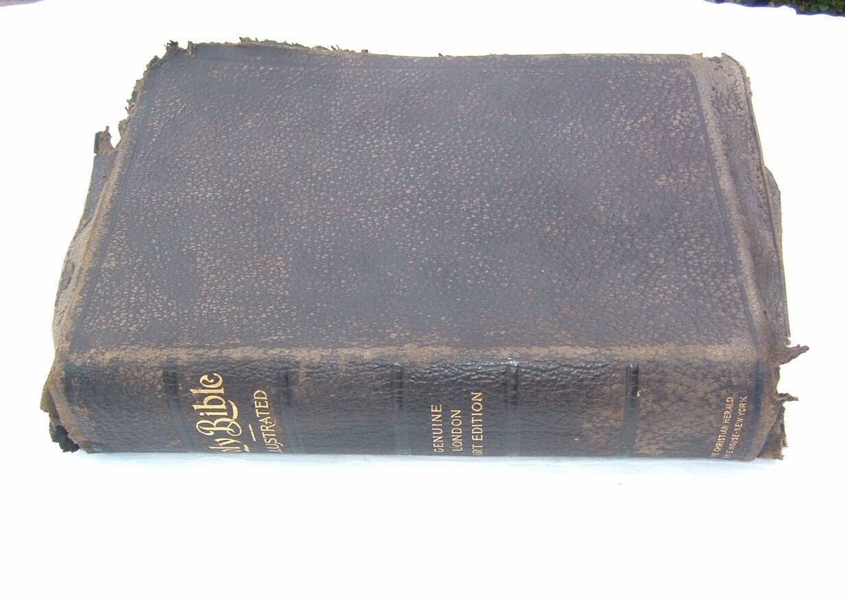 1897 Genuine London ART Edition Embellished With 852