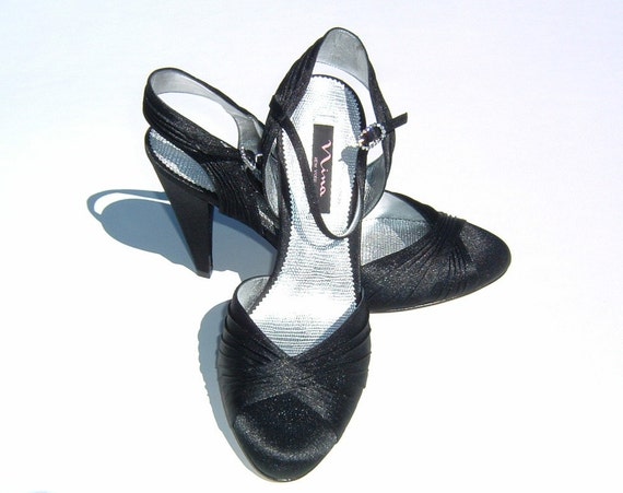 NINA New York 10M Vintage High Heel Midnight Blac… - image 1