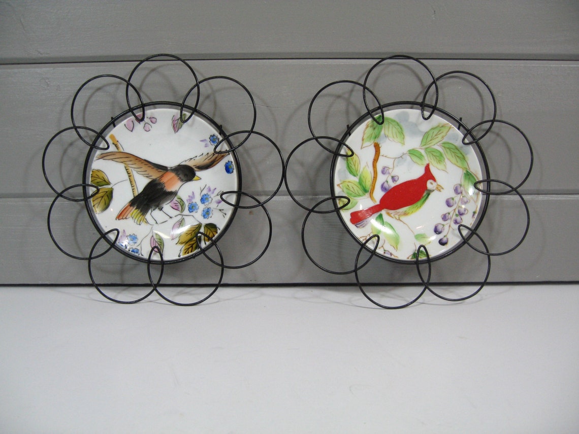 Hand Painted Decorative Bird Plates Kitschy Wall Art Etsy