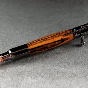 Bocote-houten Bolt Action-pen met bronskleurige afwerking