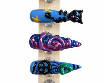 Coraline Press-On Nail Set
