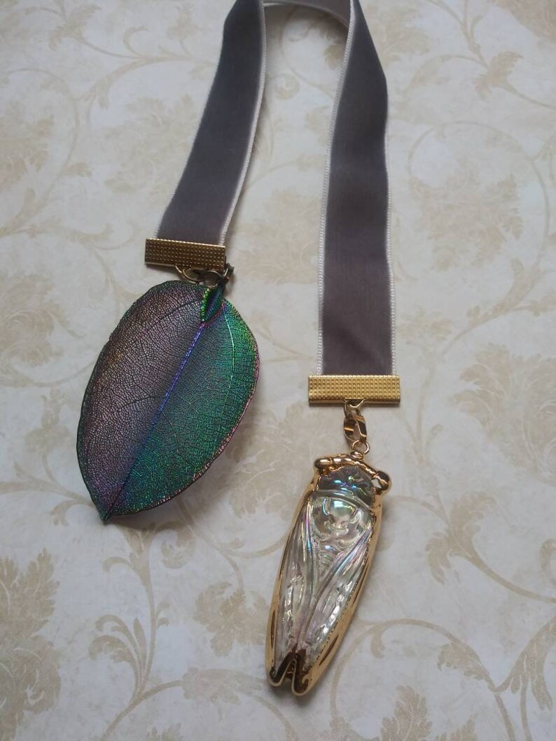 Cicada velvet bookmark-nature bookmark-cicada and leaf-book lovers gift bild 8