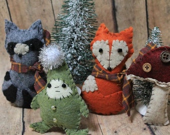 Woodland Christmas ornament set-Handmade ornaments-Mushroom,Gnome,Fox,Racoon felt ornaments-Holiday gift-Nature gift-Woodsy friends