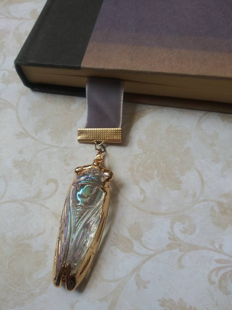 Cicada velvet bookmark-nature bookmark-cicada and leaf-book lovers gift bild 4