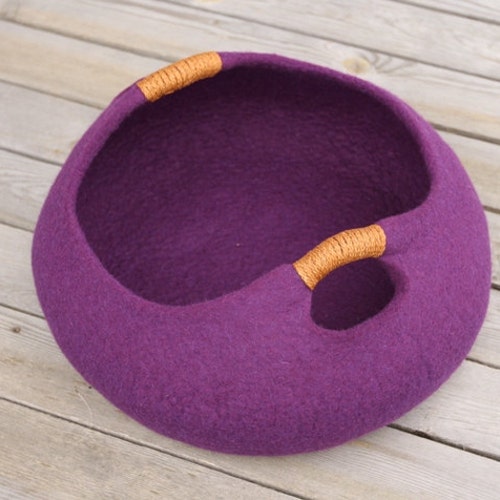 20 Various Colors Cat Bed/cat House/cat Cave/basket Felted Cat Etsy