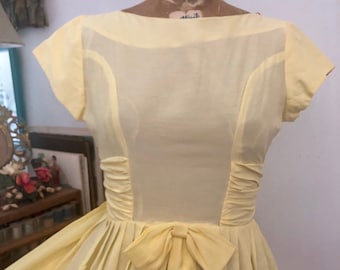 1950s yellow fit and flare true vintage party dress xs