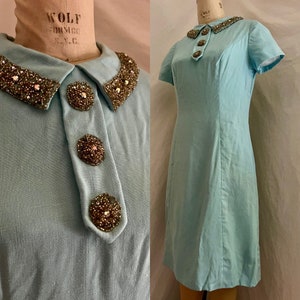 1960s vintage light blue aurora borealis beaded linen shift dress Sz xs/s