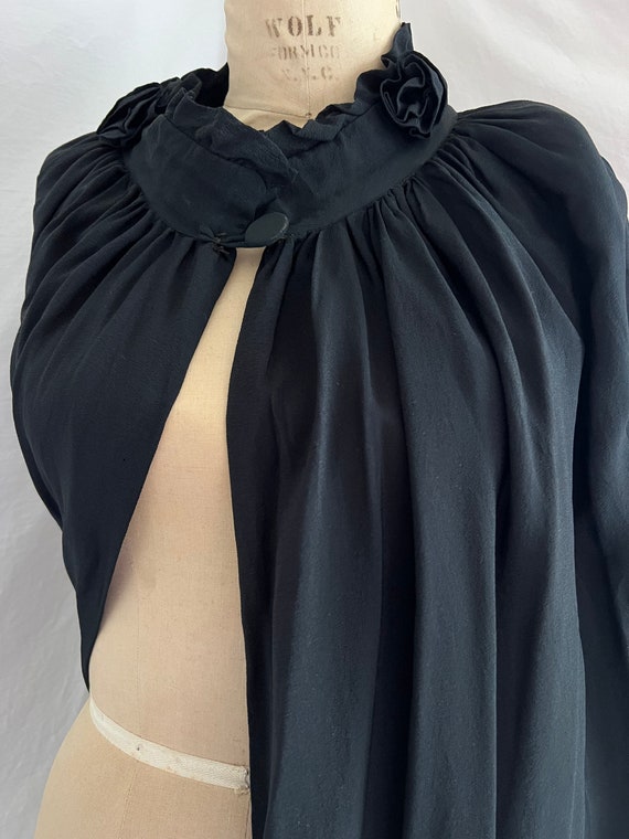 Antique 1920s black silk cape with fringe - image 7