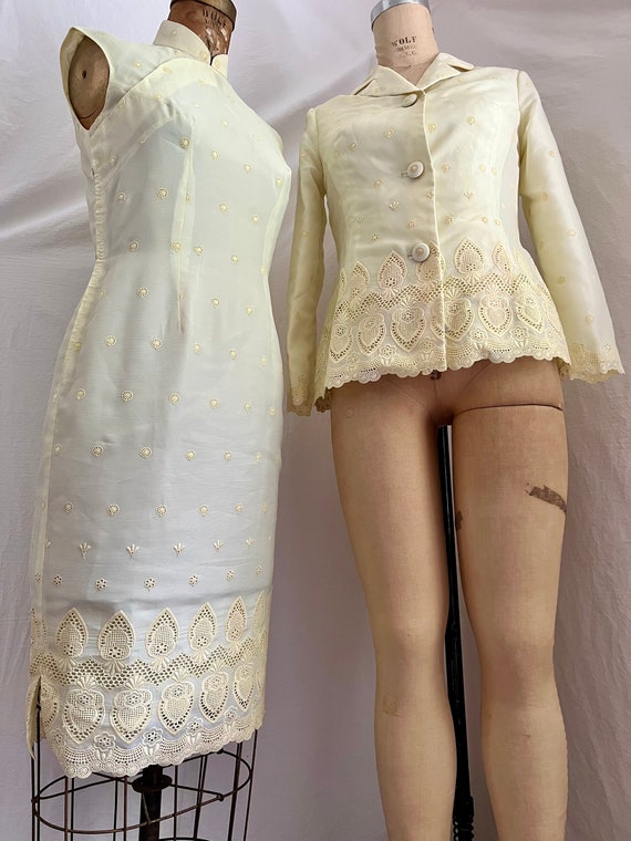 1950s custom couture filigree yellow dress suit Sz s