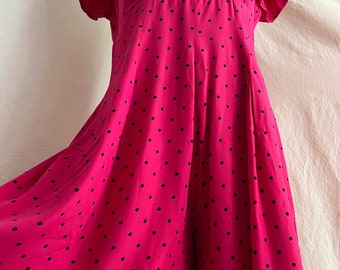 Vintage 1990s pink polka dot romper sz m/l