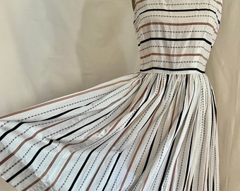 1950s vintage fit and flare cotton sundress Sz S