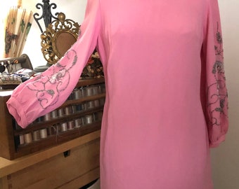 1960s amazing beaded balloon sleeve pink shift dress Sz xs-m