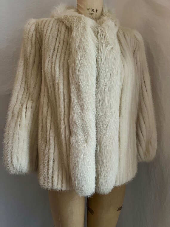 1970s Vintage blue fox fur short jacket sz L/XL - image 4