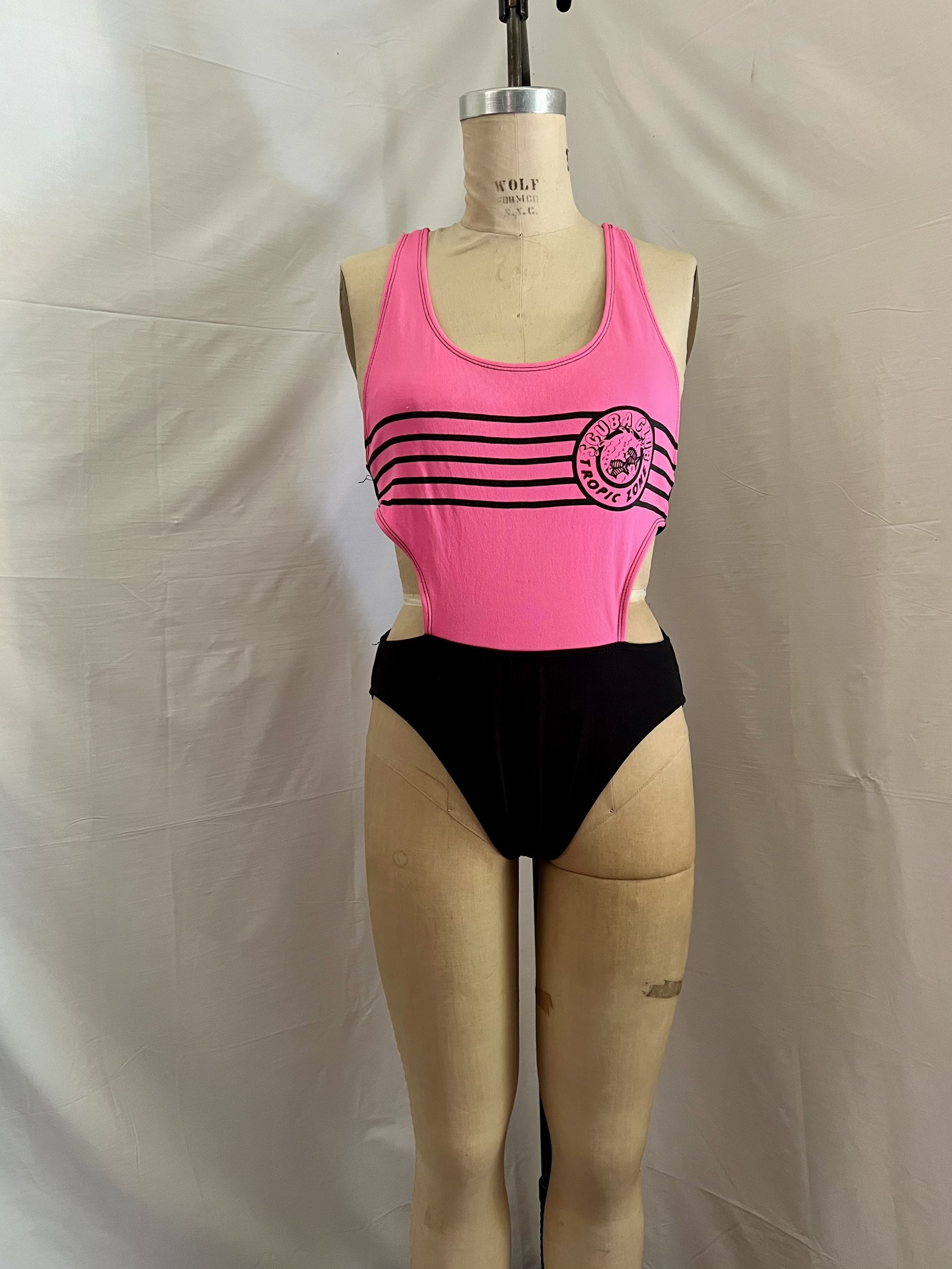 body glove long sleeve swimsuit