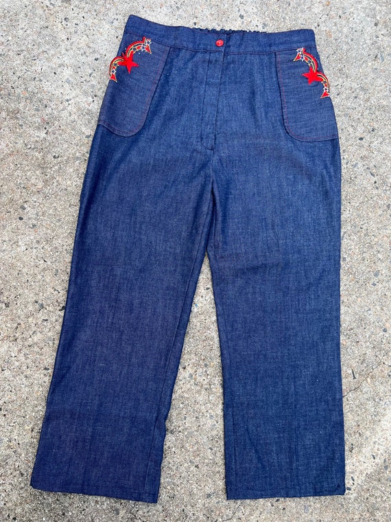 1970s dark wash embroidered star denim jeans  Sz M - image 3