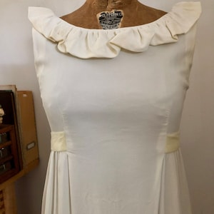 1960s vintage white goddess maxi gown xs/s