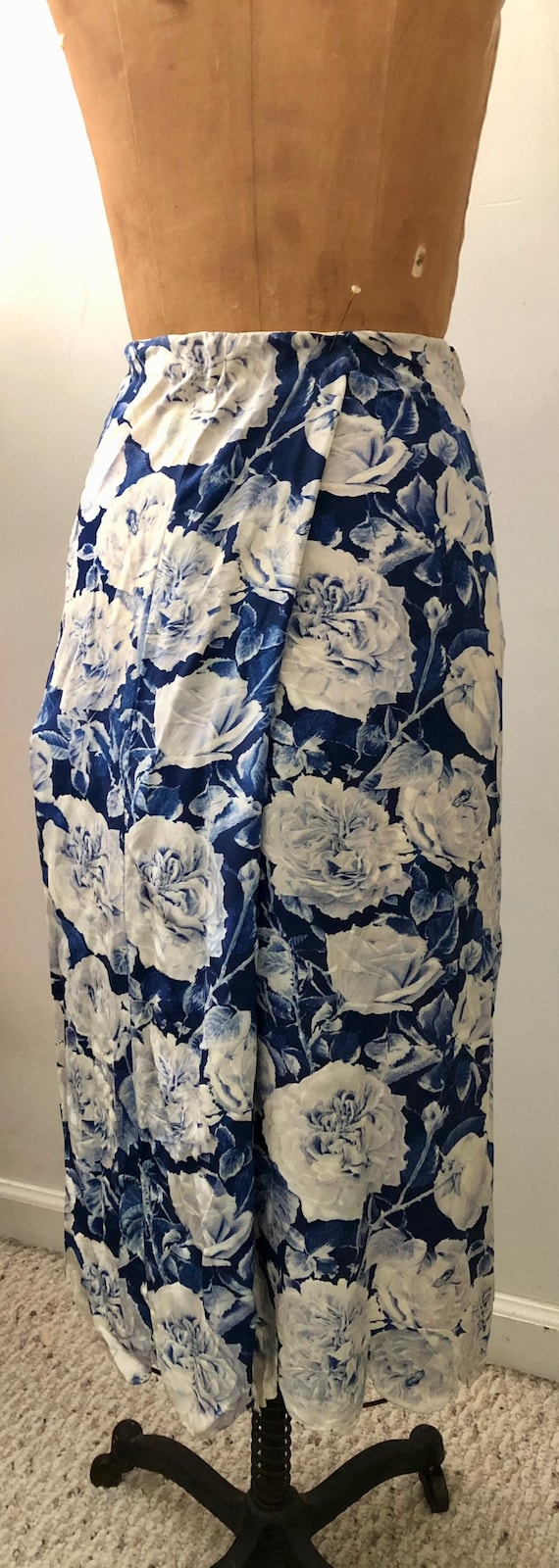 1950s silk rose flowers midi skirt Sz L - image 2