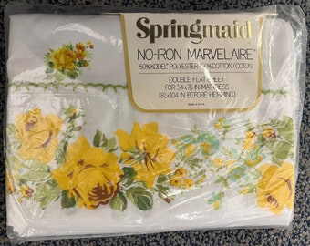 1970s Deadstock vintage spring maid floral flat full/double sheet
