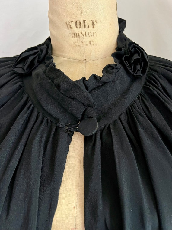 Antique 1920s black silk cape with fringe - image 2