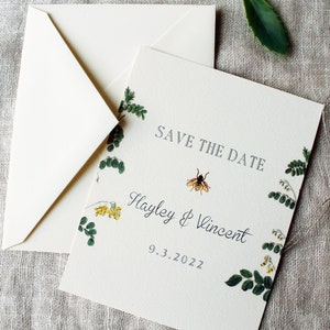 Abeille mariage cartes Save The Date | Honey Bee mariage Save The Date à la main | Mariage de jardin Save the Date imprimable | Woodland Save the Date