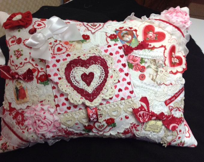 Valentines Day Love Note Pillow With Your Choice of Charm Etsy