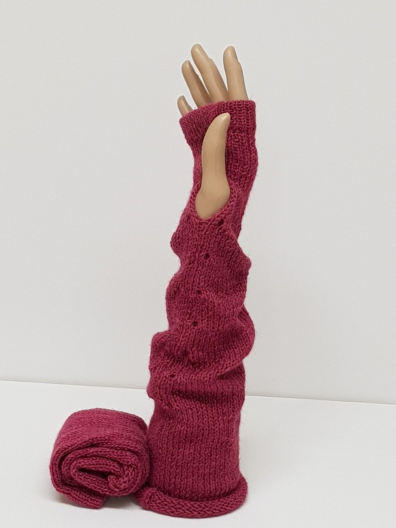 Knitted long arm warmers, handmade alpaca fingerless gloves, knitted wrist warmers, knitted from 100% alpaca wool image 3