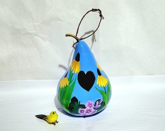 Yellow daisy  gourd birdhouse with heart shaped entrance, natural gourd birdhouse