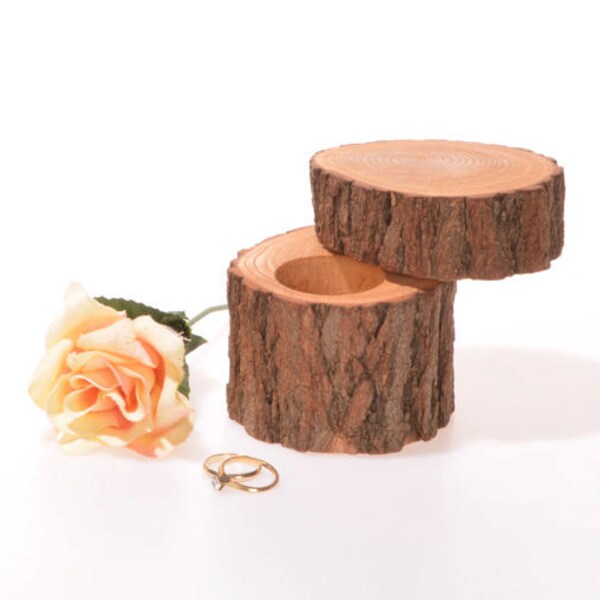 Rustic ring box, wedding ring box, tree slice box, trinket box