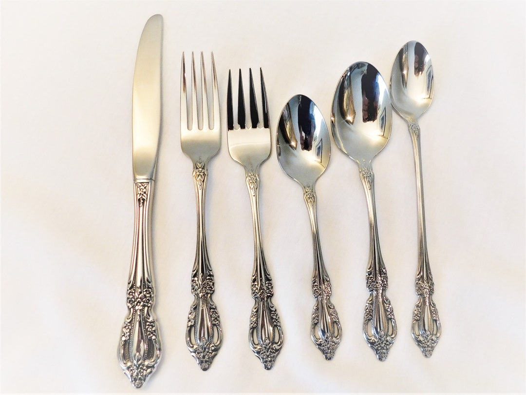 Oneida Stainless Flatware Raphael Pattern Set of 4 Place Etsy