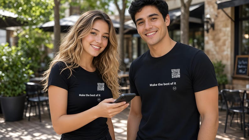 Scannable Shirt | Make the best of it | Scan QR for a New Daily Mood Message | Positive Gift for Friends or Coworkers immagine 4