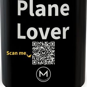 Mug à scanner | Passionné d'aviation | Scannez le QR code pour un message d'humeur quotidien | Mug noir 325 ml, cadeau idéal pour les pilotes et les passionnés d'aviation image 2