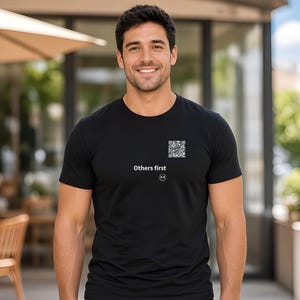 Scannable Shirt | Others first | Scan QR for a New Daily Mood Message | Kindness Gift for Teacher, Nurse or Coach zdjęcie 3