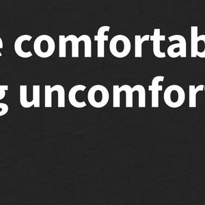 Scannable Shirt | Be comfortable being uncomfortable Women's Tee | Growth Gift for Her, Gym or Work immagine 2