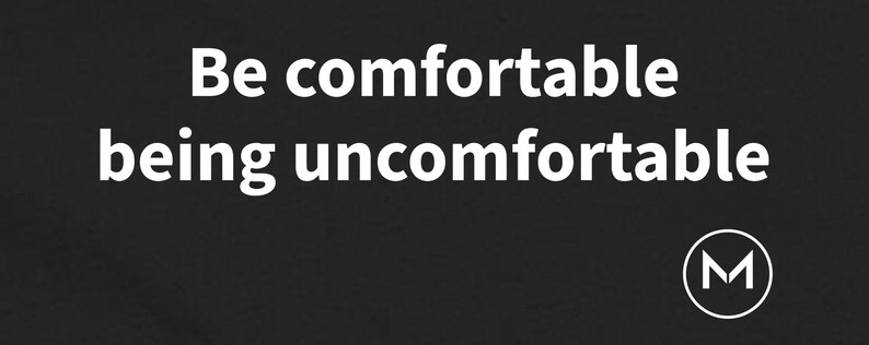 Scannable Shirt | Be comfortable being uncomfortable Women's Tee | Growth Gift for Her, Gym or Work immagine 2