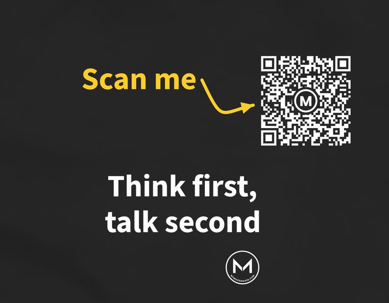 Maglietta scansionabile / Maglietta da donna "Pensa prima, parla dopo" / Scansiona il codice QR per un messaggio di buon umore quotidiano / Regalo divertente con un consiglio per lei, tua sorella o una collega immagine 2