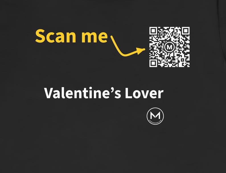 Maglietta scansionabile / Amore di San Valentino / Scansiona il codice QR per un nuovo messaggio di buon umore giornaliero / Regalo di San Valentino per partner o amici immagine 2