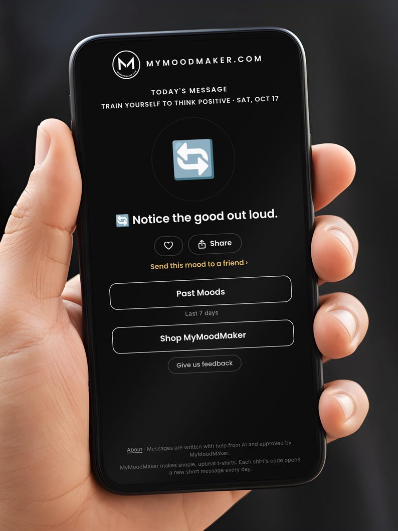 Scannable Shirt | Train yourself to think positive | Scan QR for a New Daily Mood Message | Positive Gift for Friends or Coworkers Bild 6