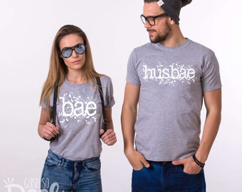Husbae Bae Couple Shirts His and Hers Matching T-shirts Husband Wife Gifts Anniversary Birthday Vacation Tees Set 2-Pack