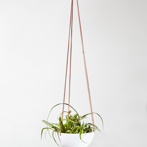 Large white hand spun Hanging Planter/Basket with copper chain / Modern Planter / Plant Hanger / Minimalist Home Decor